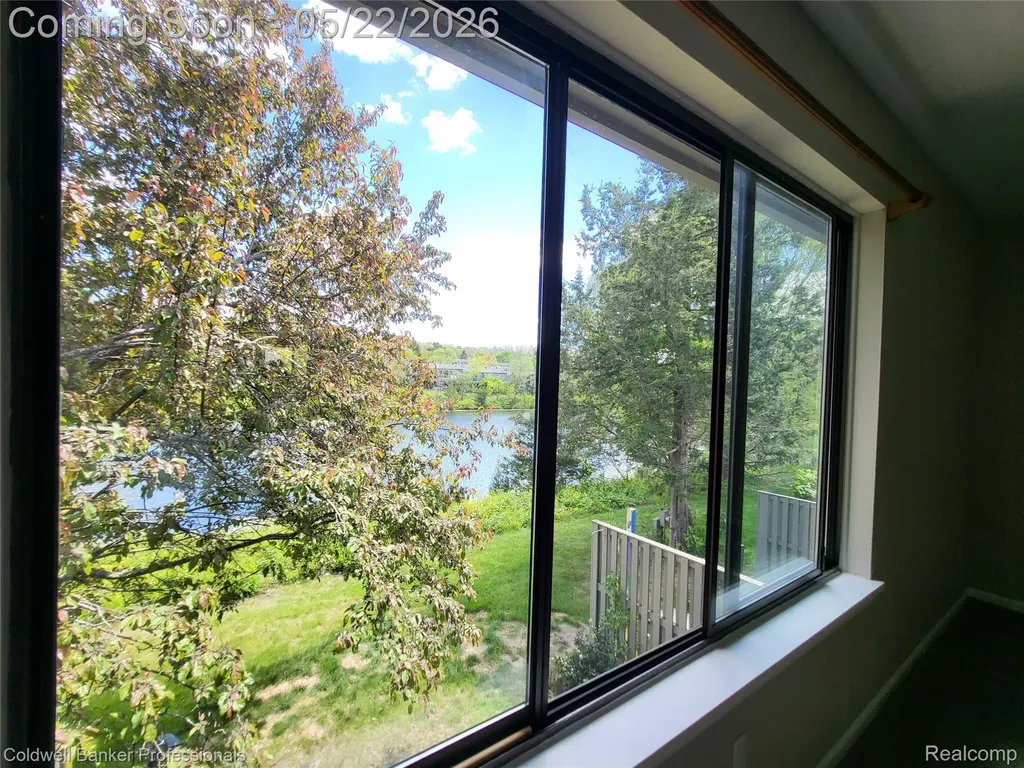 740 Peninsula Court Ann Arbor City MI 48105