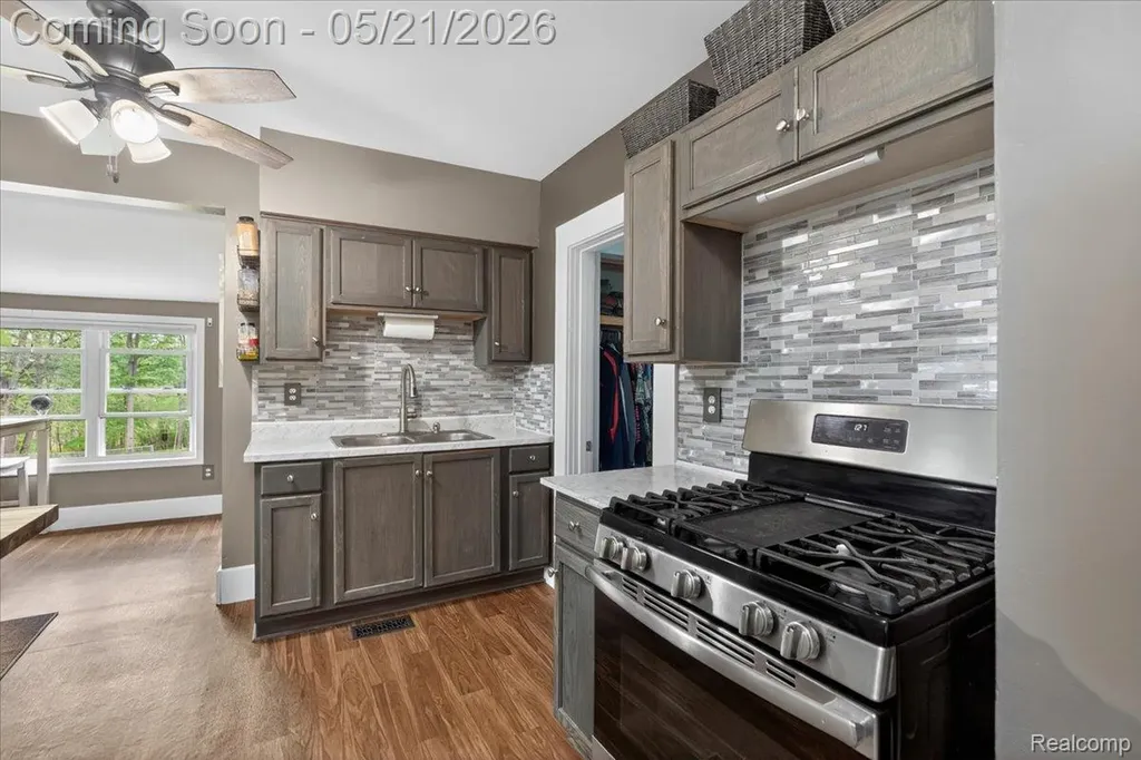 841 Sands Road Brandon Charter Township MI 48462