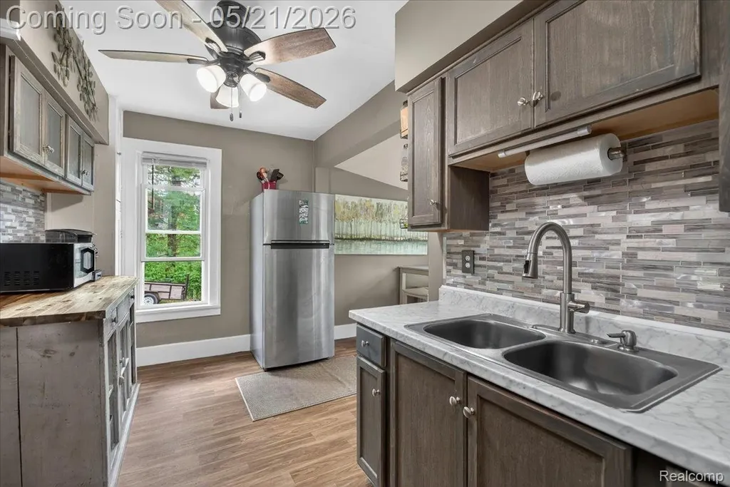 841 Sands Road Brandon Charter Township MI 48462