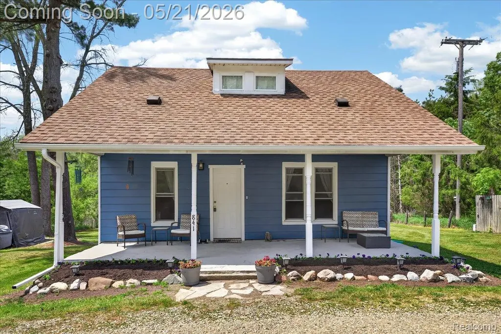 841 Sands Road Brandon Charter Township MI 48462
