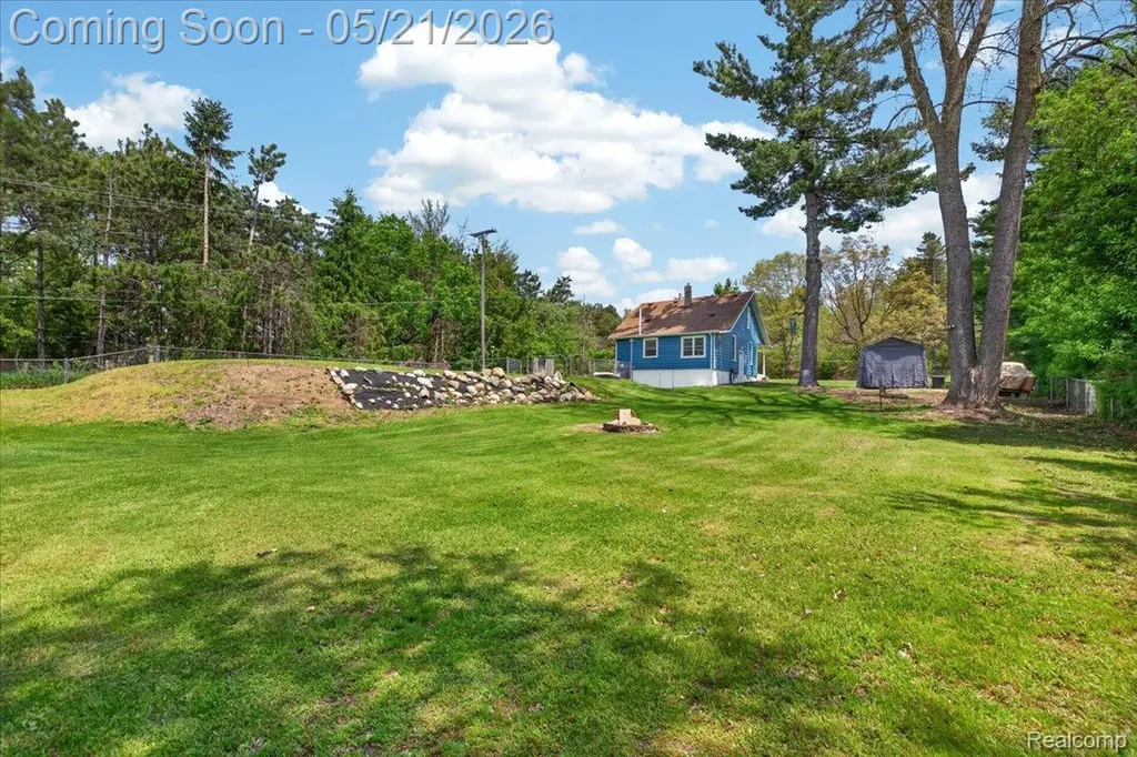 841 Sands Road Brandon Charter Township MI 48462