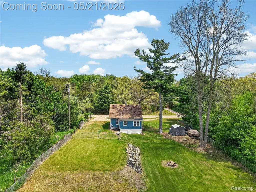 841 Sands Road Brandon Charter Township MI 48462