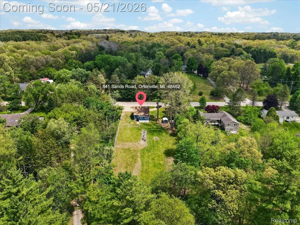 841 Sands Road Brandon Charter Township MI 48462