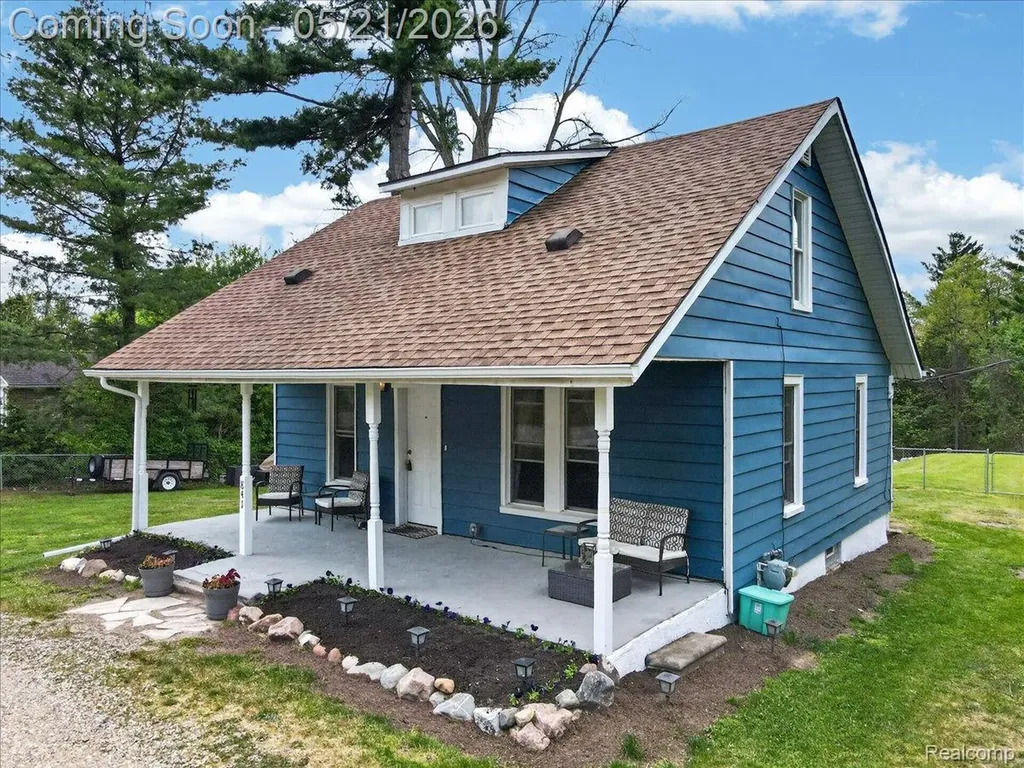841 Sands Road Brandon Charter Township MI 48462