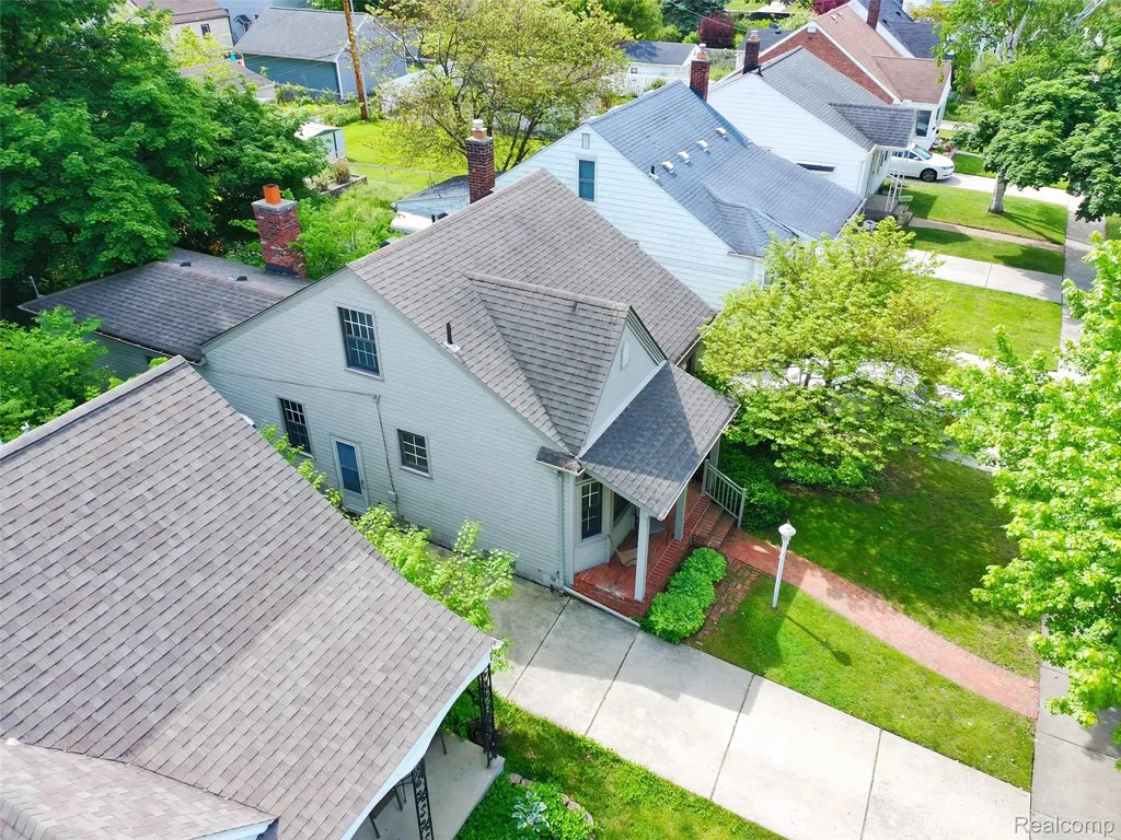 2815 Vassar Street Dearborn City MI 48124