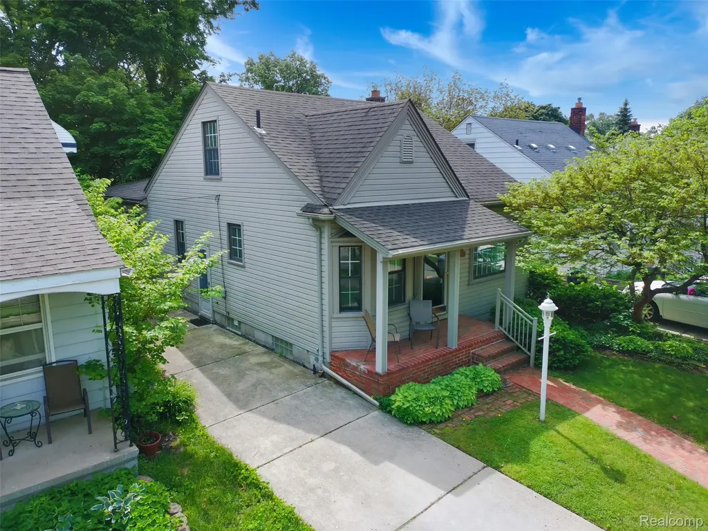 2815 Vassar Street Dearborn City MI 48124