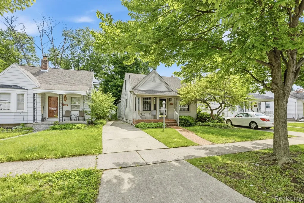 2815 Vassar Street Dearborn City MI 48124