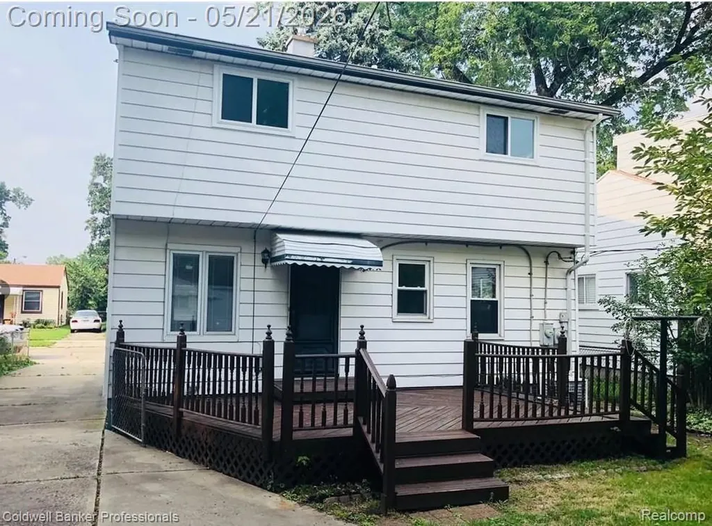 142 E Dallas Avenue Madison Heights City MI 48071