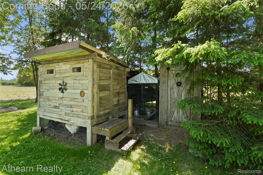 5460 Henderson Road Richfield Township MI 48423