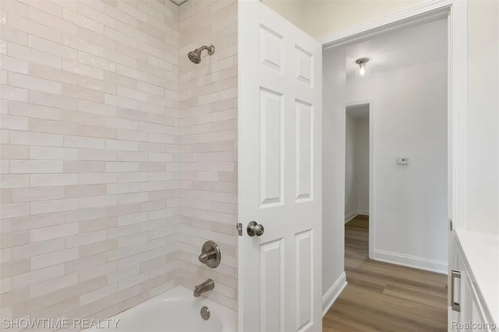 32544 Hazelwood Street Westland City MI 48186
