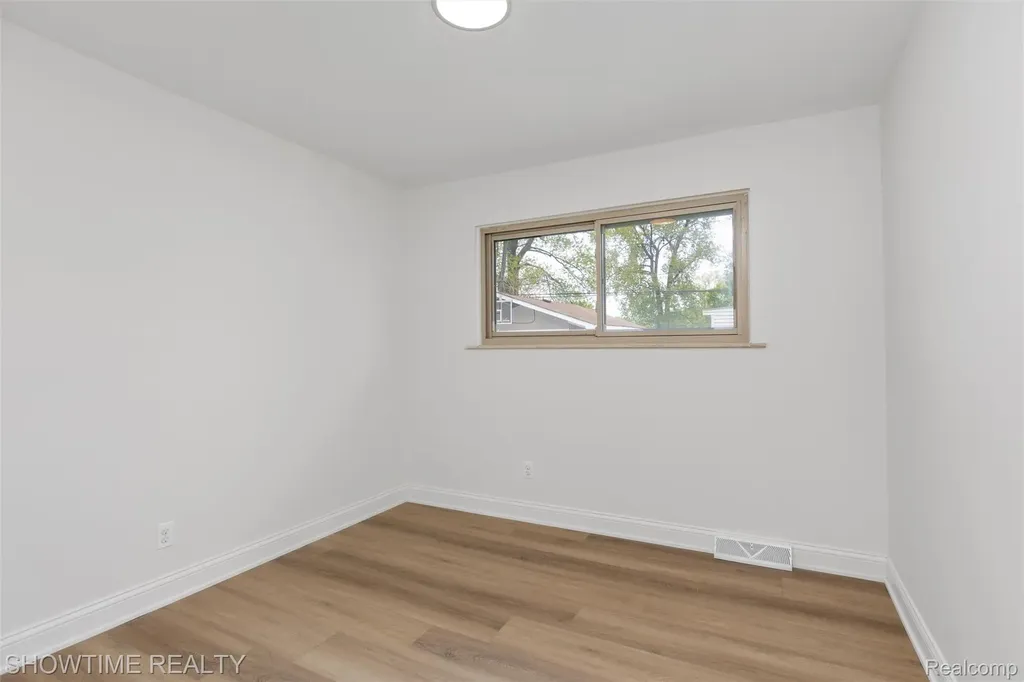 32544 Hazelwood Street Westland City MI 48186