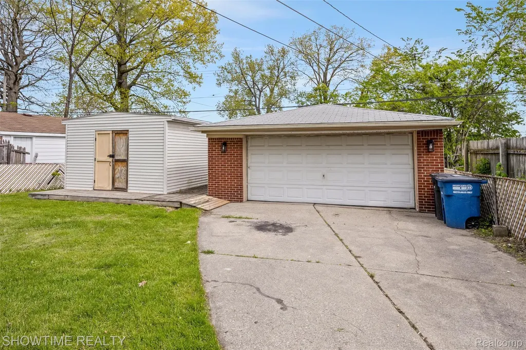 32544 Hazelwood Street Westland City MI 48186