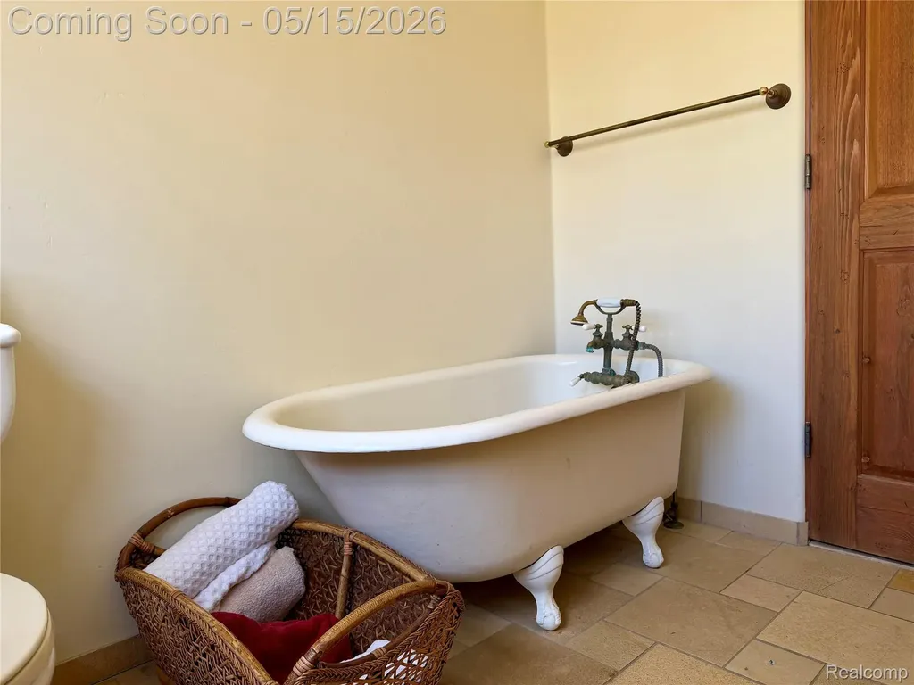 3625 Maple Grove Road Marion Township MI 48427