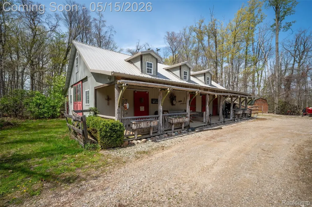 3625 Maple Grove Road Marion Township MI 48427