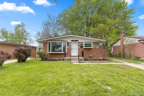 1072 S Venoy Road S Westland City MI 48186