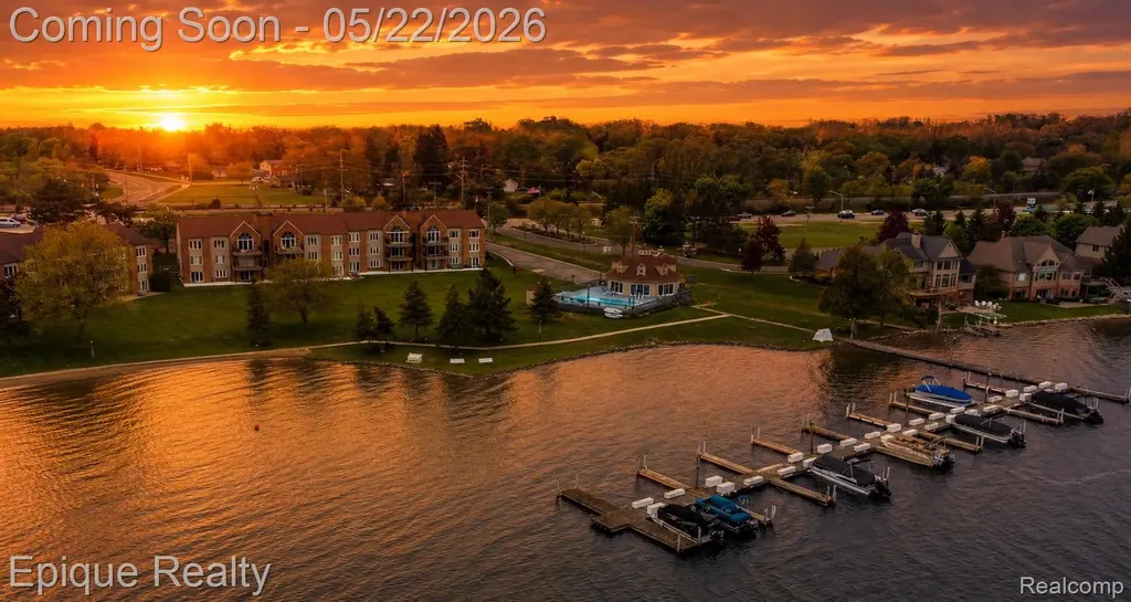 3434 Adams Shore Drive Waterford Charter Township MI 48329