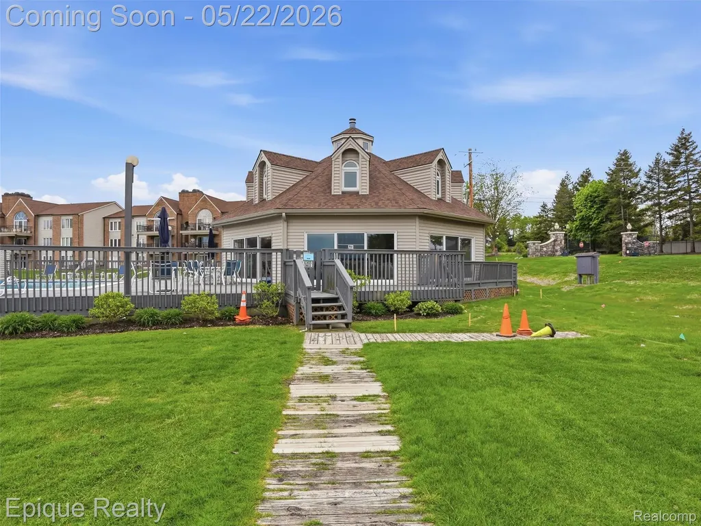 3434 Adams Shore Drive Waterford Charter Township MI 48329