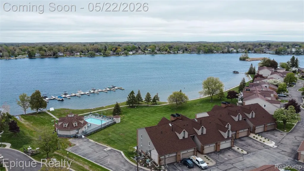 3434 Adams Shore Drive Waterford Charter Township MI 48329