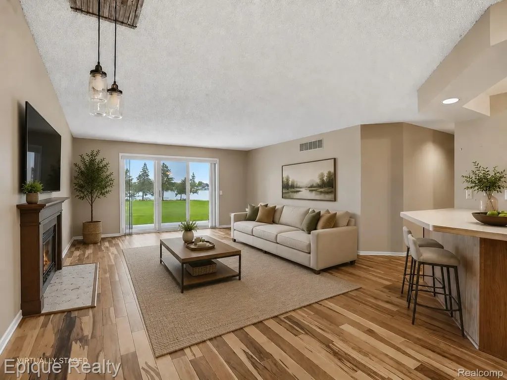3434 Adams Shore Drive Waterford Charter Township MI 48329