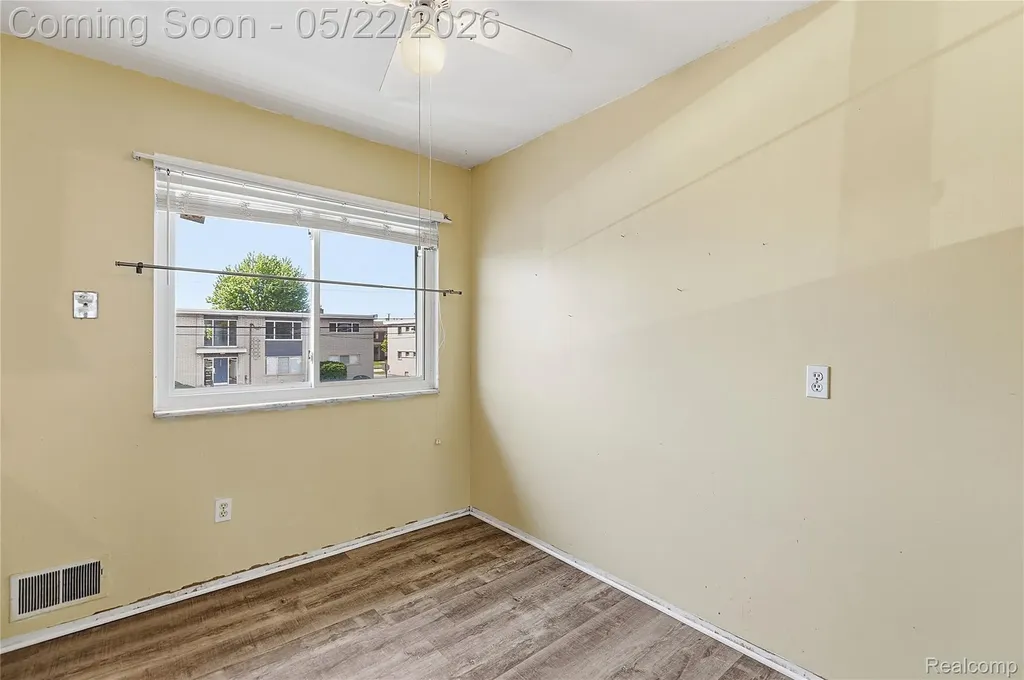 4839 Mansfield Avenue Royal Oak City MI 48073