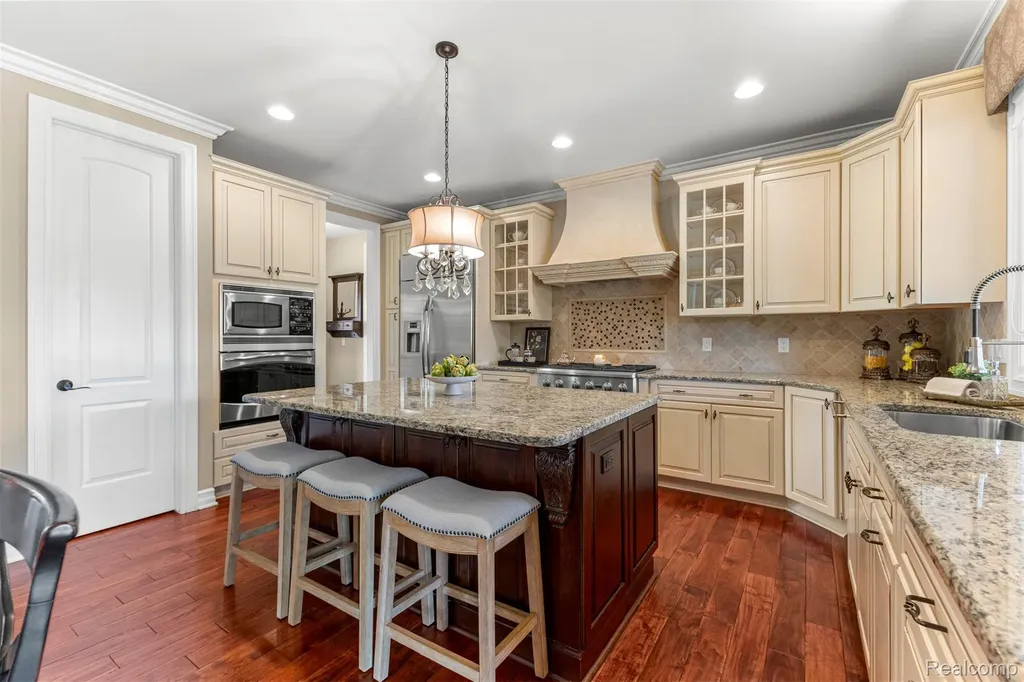 48892 Barola Court Northville City MI 48167