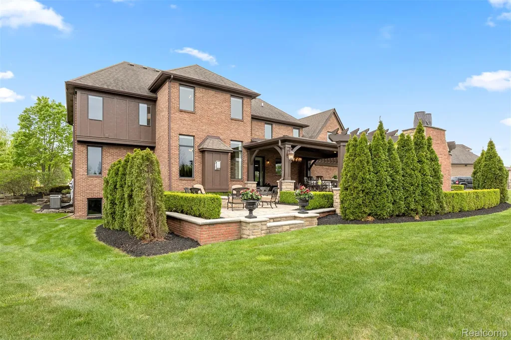 48892 Barola Court Northville City MI 48167
