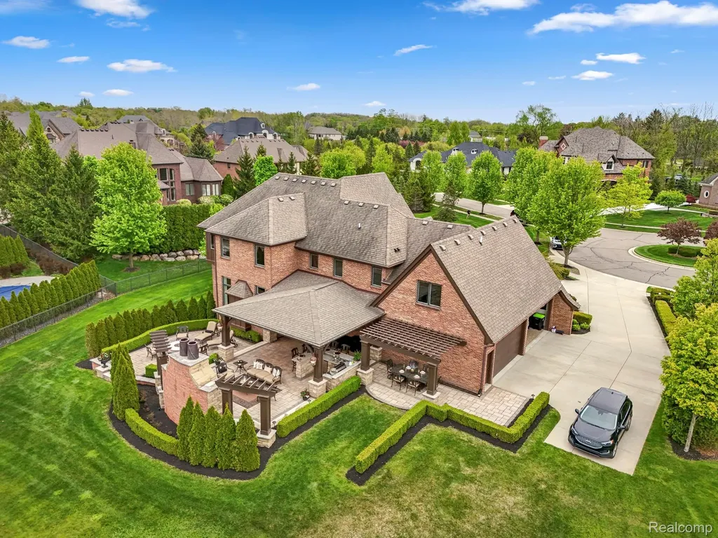 48892 Barola Court Northville City MI 48167