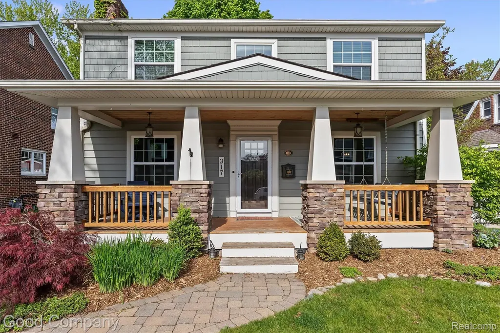 317 Wesley Street Rochester City MI 48307