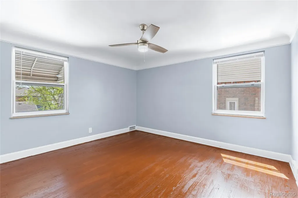 18236 Littlefield Street Detroit City MI 48235
