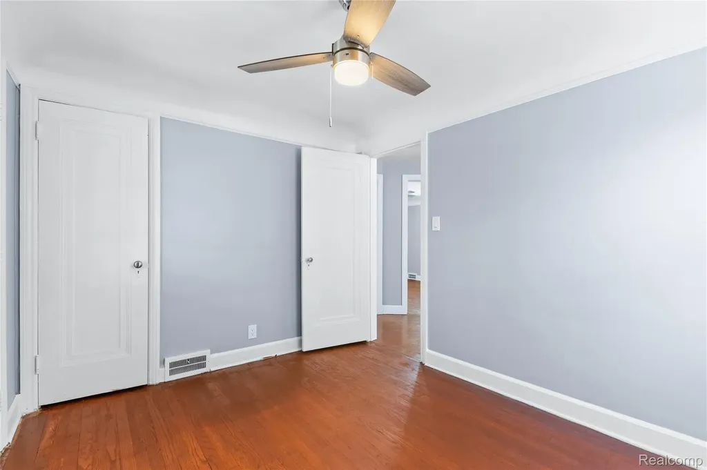 18236 Littlefield Street Detroit City MI 48235