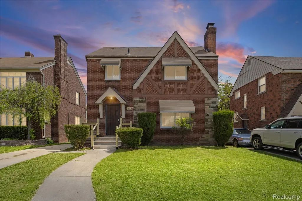 18236 Littlefield Street Detroit City MI 48235