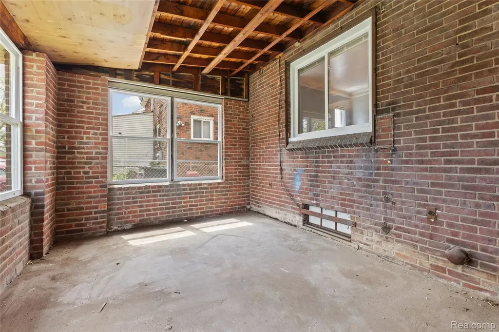 18236 Littlefield Street Detroit City MI 48235