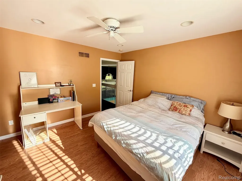 24525 Sandpiper Court Novi City MI 48374
