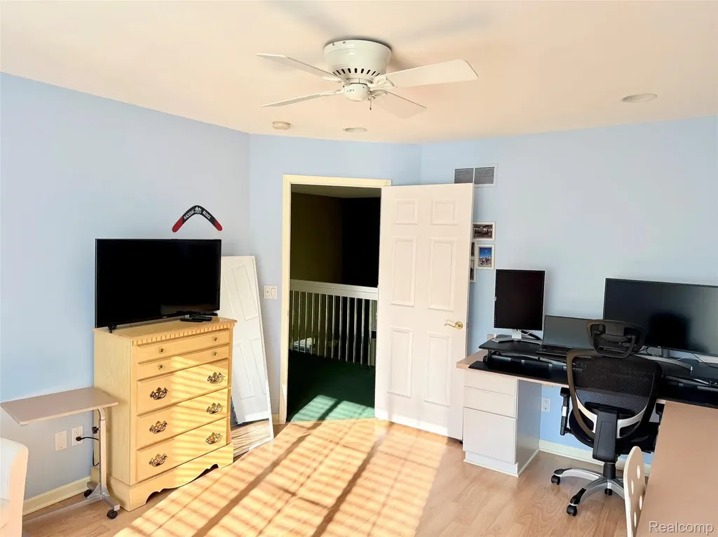 24525 Sandpiper Court Novi City MI 48374