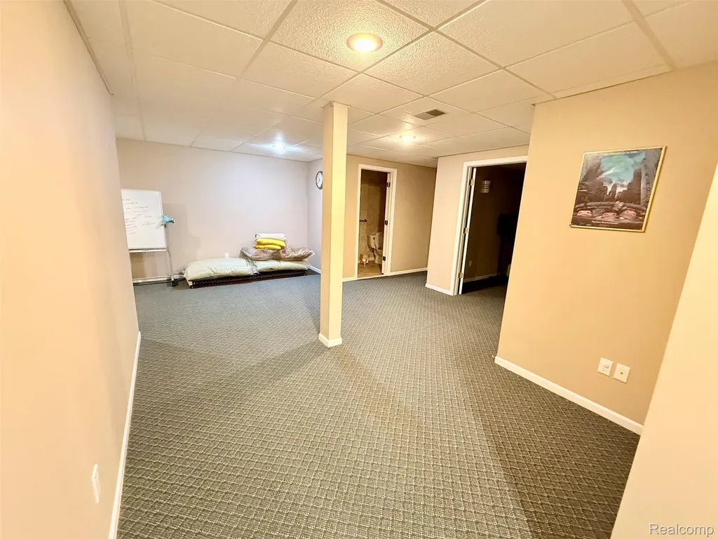 24525 Sandpiper Court Novi City MI 48374