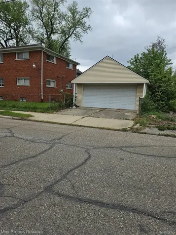404-406 W Golden Detroit City MI 48203