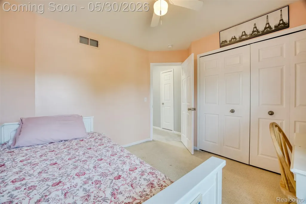 11290 Morningview Southgate City MI 48195