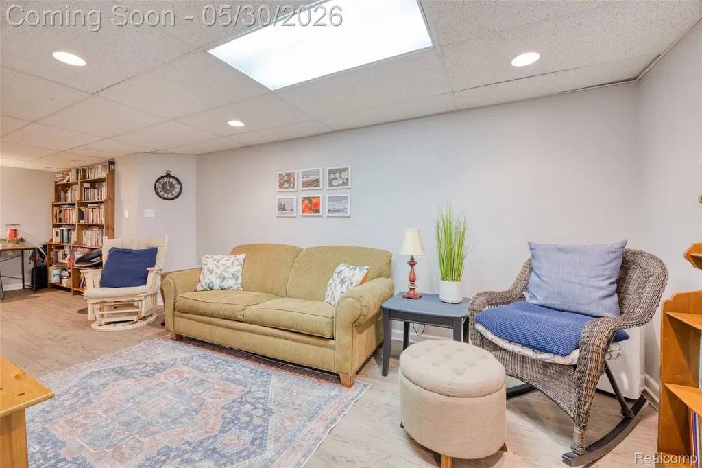 11290 Morningview Southgate City MI 48195