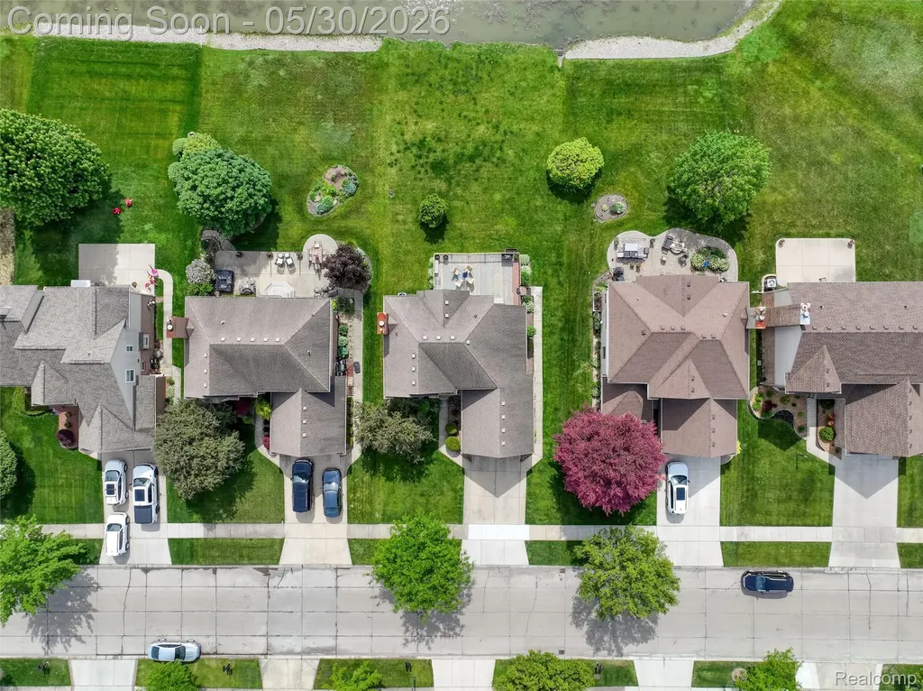 11290 Morningview Southgate City MI 48195