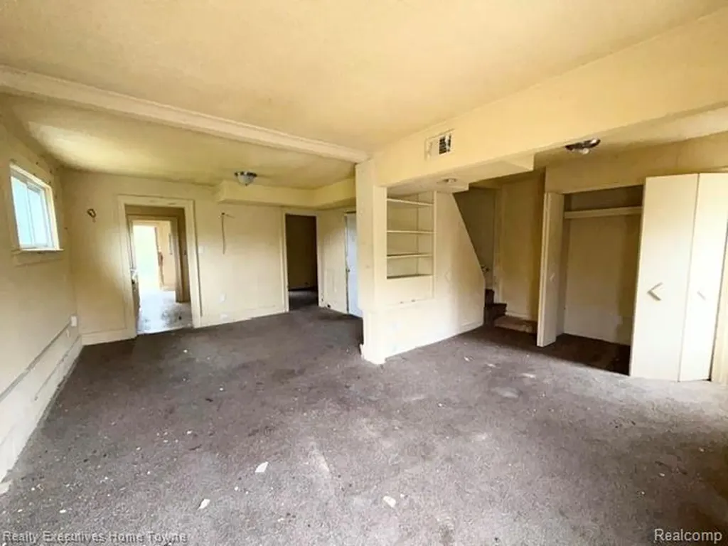 12115 Woodmont Avenue Detroit City MI 48227