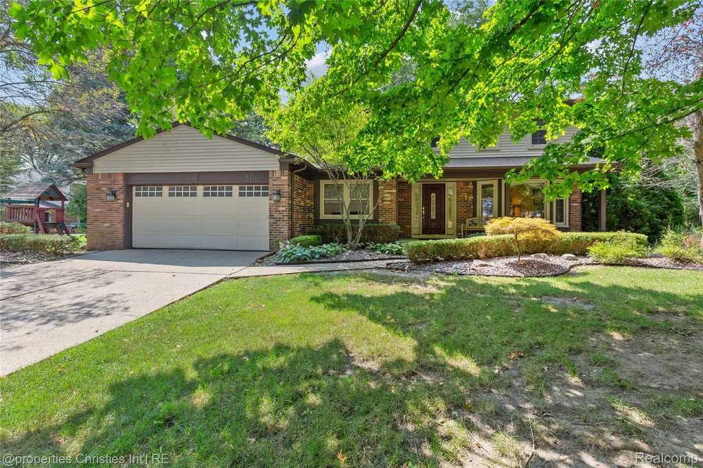 41101 Croydon Court Northville Township MI 48168