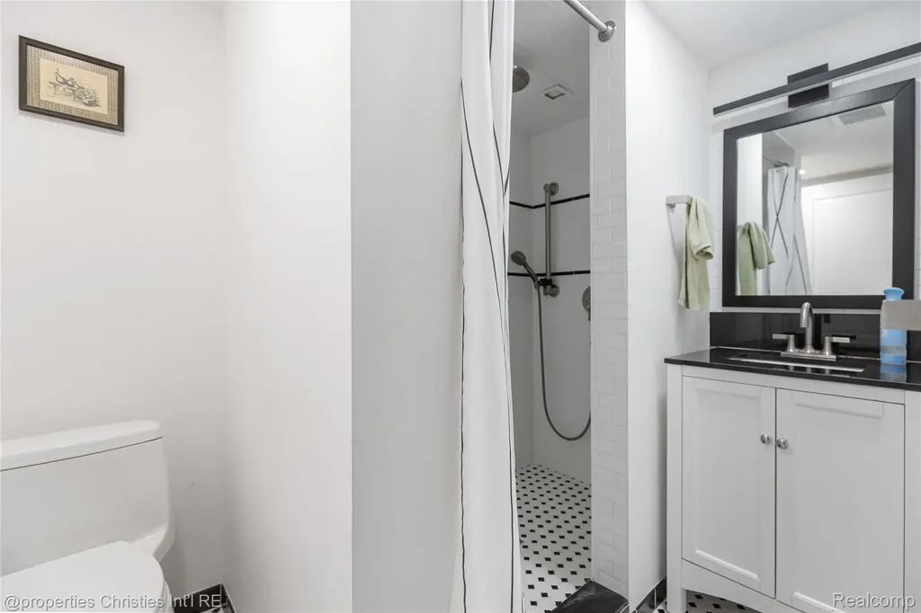 41101 Croydon Court Northville Township MI 48168