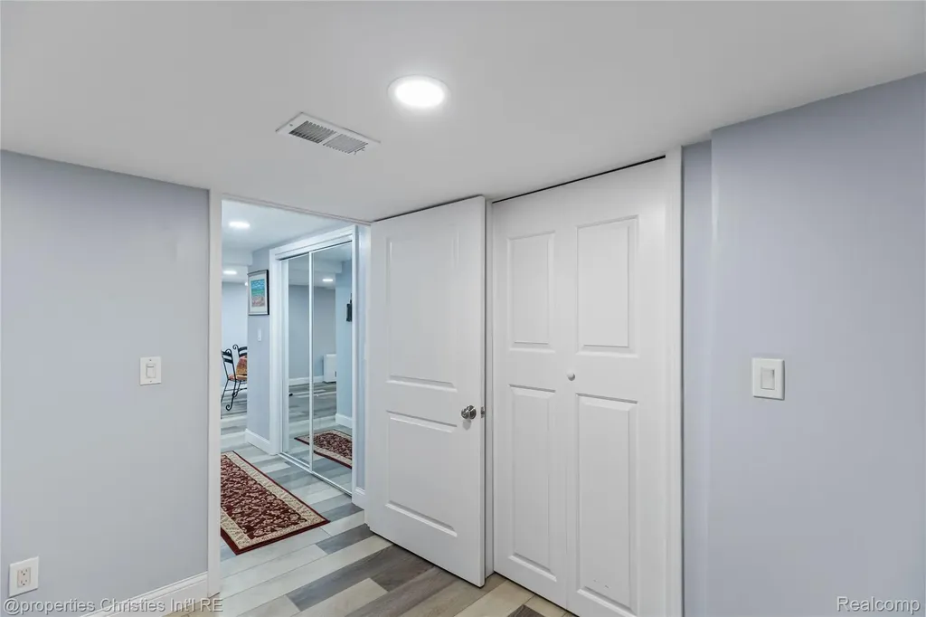 41101 Croydon Court Northville Township MI 48168