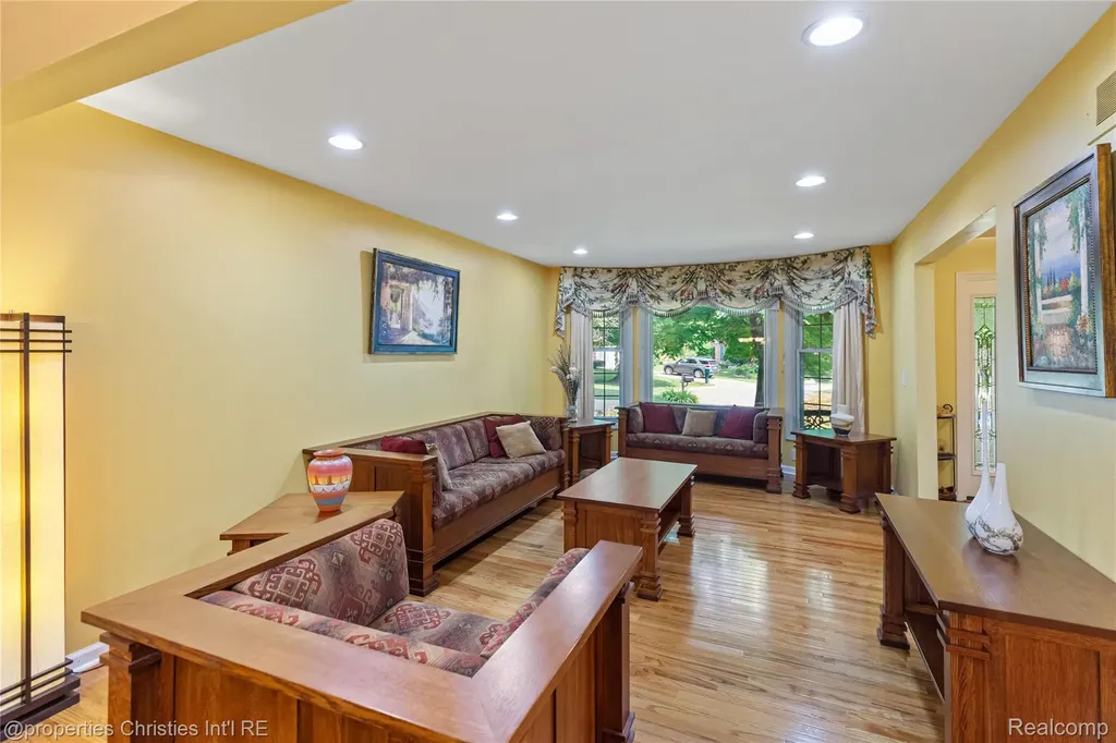 41101 Croydon Court Northville Township MI 48168