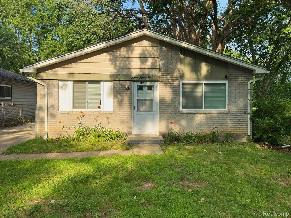 15152 Mcguire Street Taylor City MI 48180