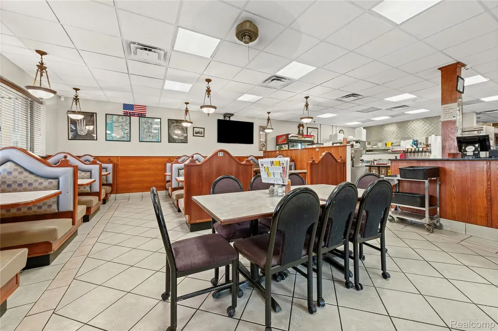 1350 W Fort Street Detroit City MI 48226