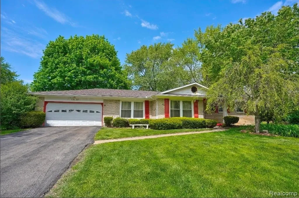 1321 Wagon Wheel Lane Grand Blanc Charter Township MI 48439