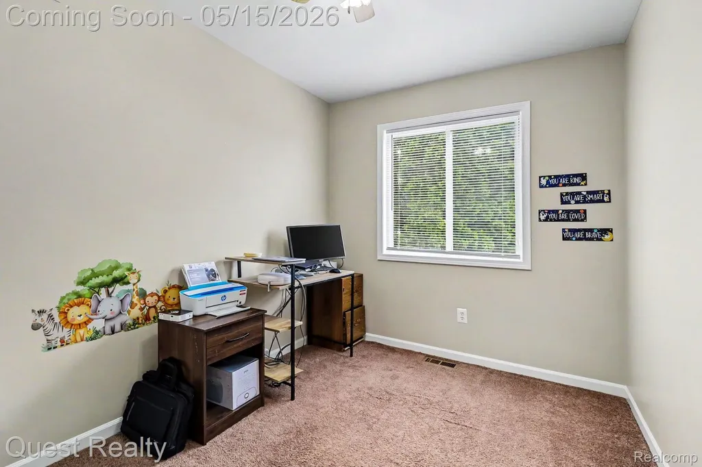 7058 Rolling Hills Drive Waterford Charter Township MI 48327