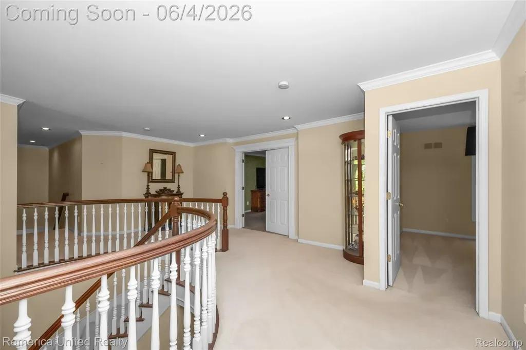 54501 Salem Drive Shelby Charter Township MI 48316