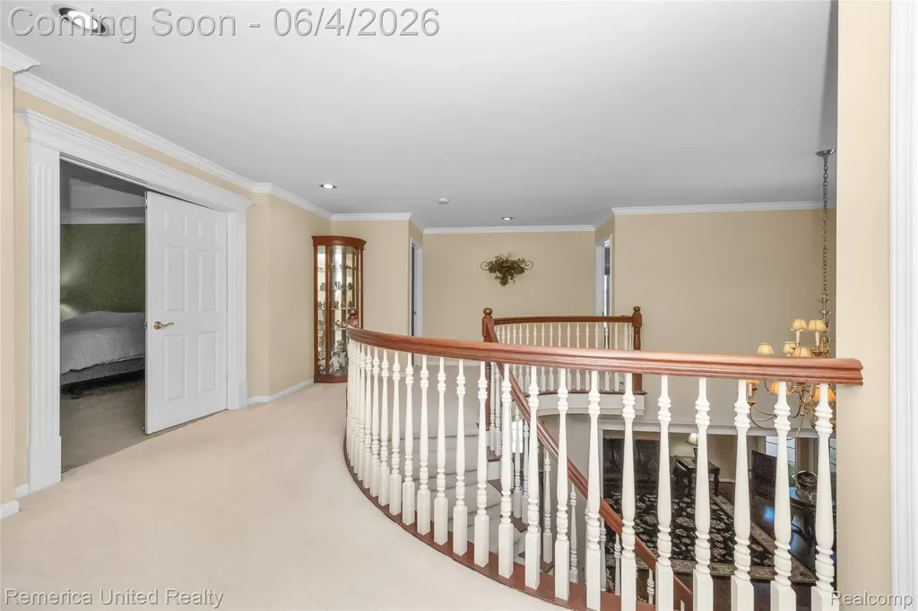 54501 Salem Drive Shelby Charter Township MI 48316